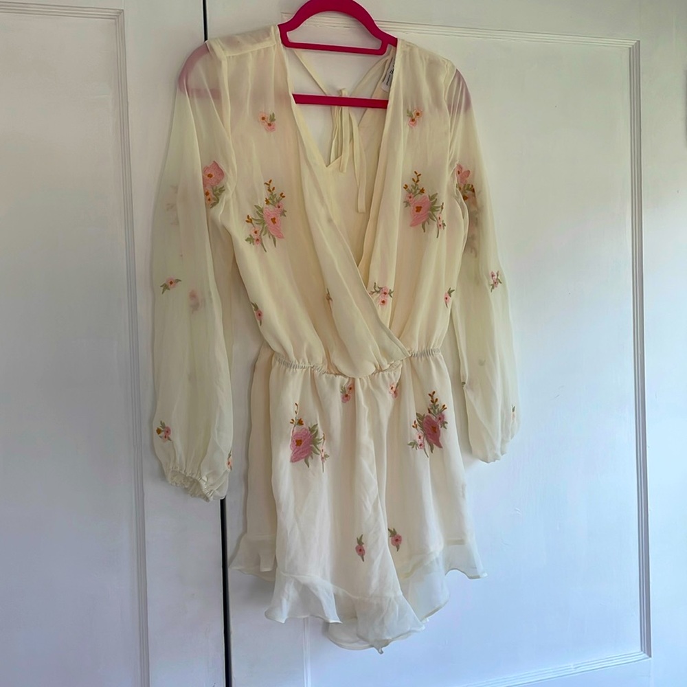 Jacquie the Label- Cream White, Floral Romper